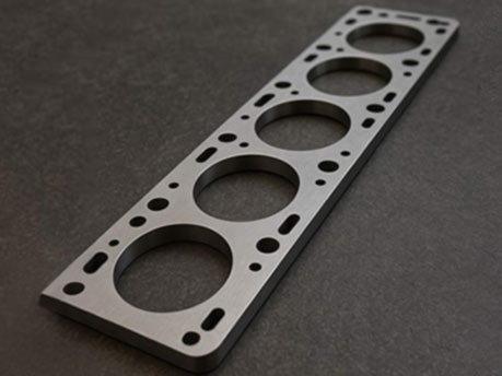 Engine Spacer Plate (Motor Ara Plakası) Nedir?